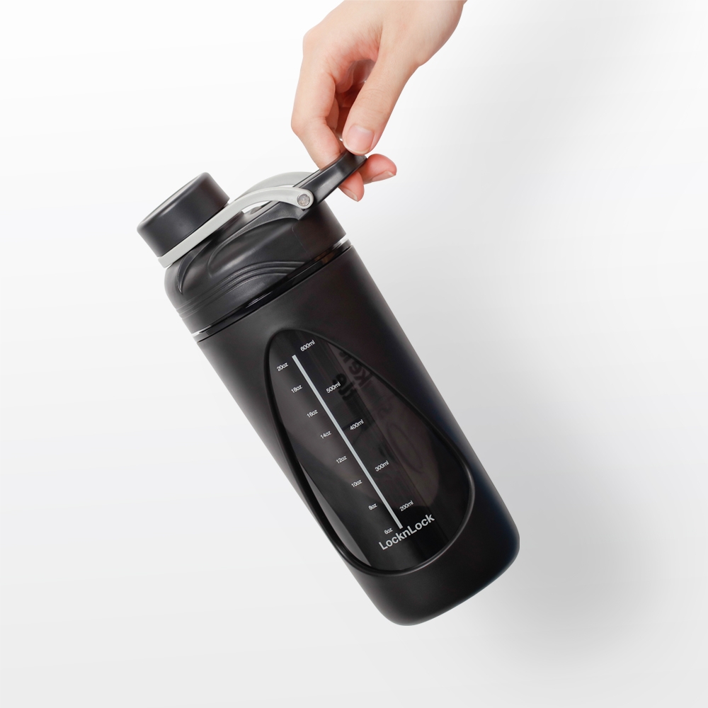 Bình lắc Lock&Lock 800ml Balance Shake It Bottle HAP949 - Hàng chính hãng có quai xách và thanh đo dung tích - JoyMall