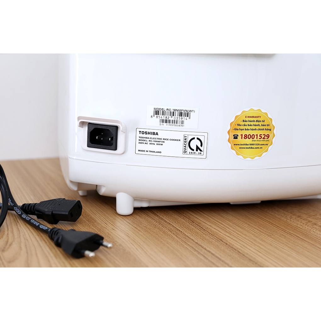 Nồi cơm điện tử Toshiba 1.8 lít RC-18NMFVN(WT)- Xuất xứ Thái Lan- Hàng chính hãng bảo hành 12 tháng, chất lượng Nhật Bản