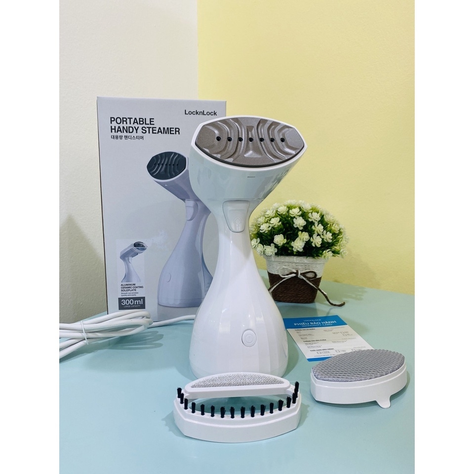 Bàn ủi hơi nước cầm tay LocknLock Portable Handy Steamer ENI222WHT, Hàng chính hãng, mặt là phủ sứ - JoyMall