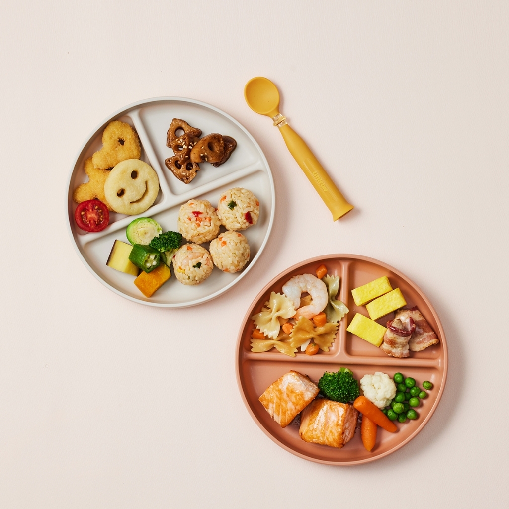 Bộ 2 Dĩa Chống Trượt LocknLock Little Luv Cho Bé HPP962, Hàng Chính Hãng - JoyMall