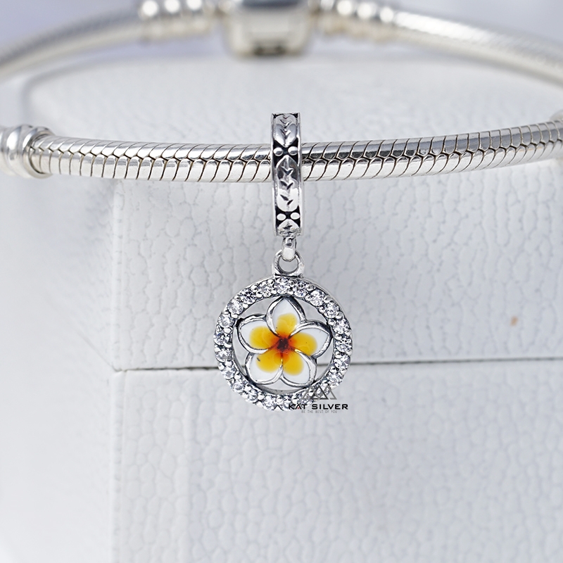 Vòng charm phong thủy cho người mệnh mộc