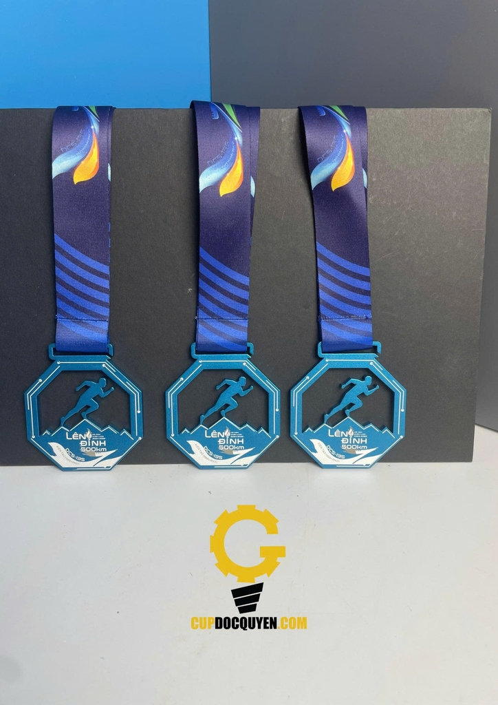 Khoanh-khac-ve-dich-marathon