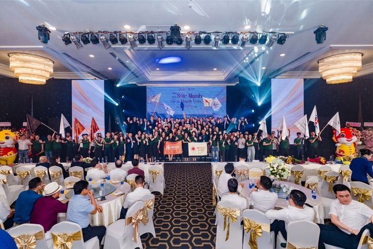 he-thong-vinh-danh-doanh-nghiep