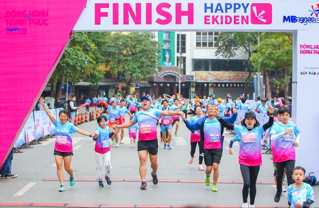 vinh-danh-trong-marathon