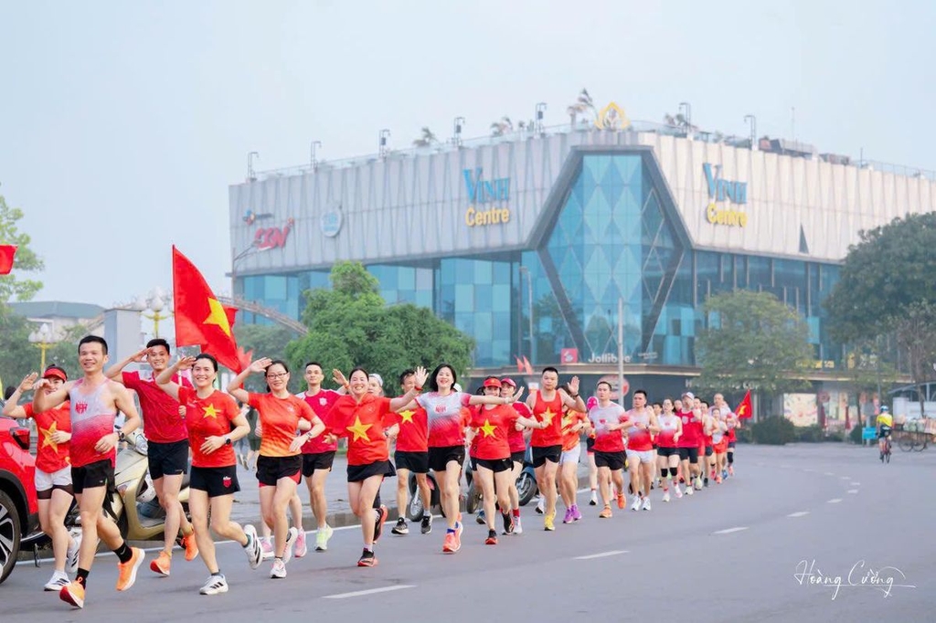 Xay-dung-cong-đong-chay-bo