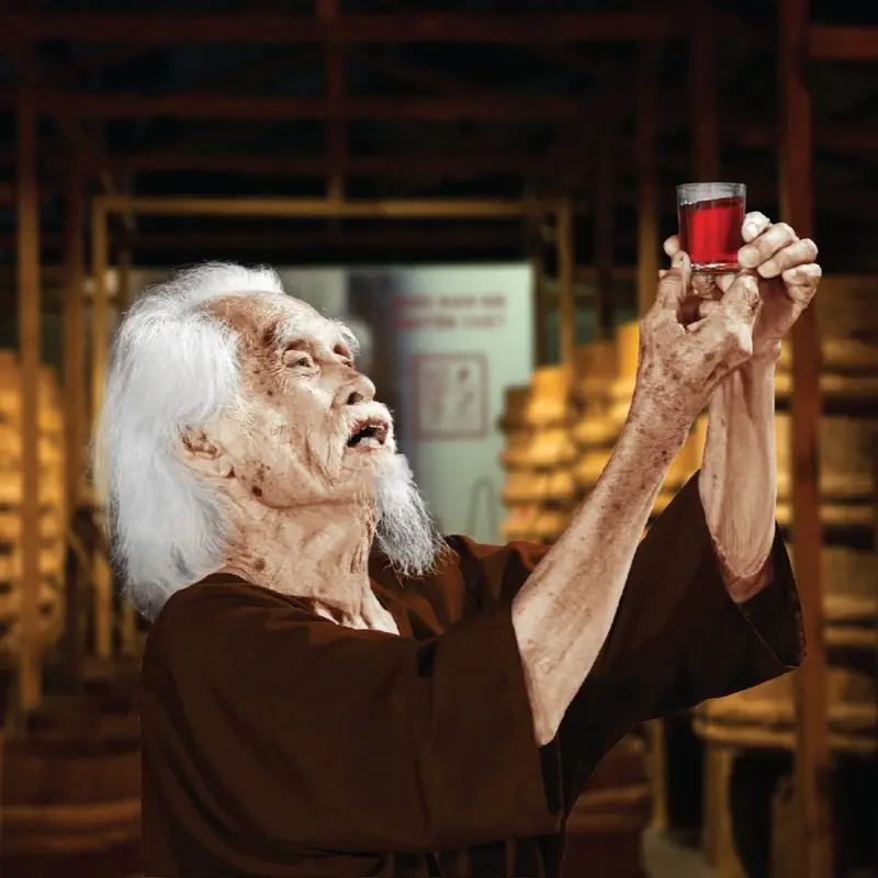 Khuyến mại [Tặng 1 nước tương 125ml] Thùng 6 chai Nước mắm tôm biển Làng Chài Xưa 525ml/chai Hồng Ngọc Đại Dương 300 năm truyền thống Nước Sốt Gia Vị