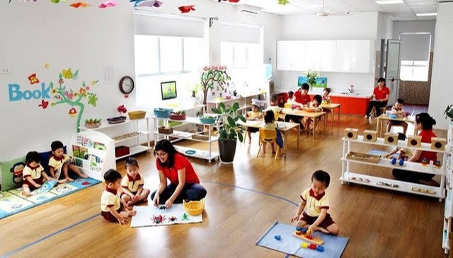 Có nên cho con học tại mầm non Montessori - Kidsuni.vn