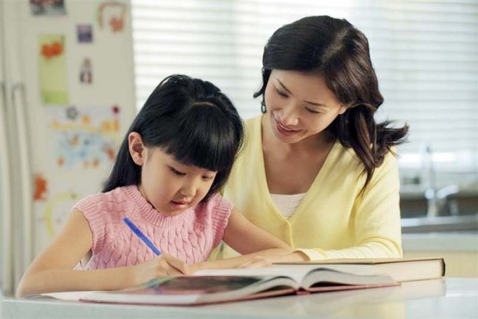 có nên học cùng con ?
