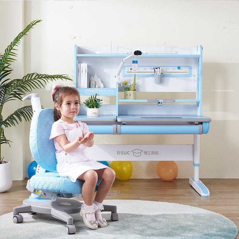 Bàn học thông minh liền giá sách