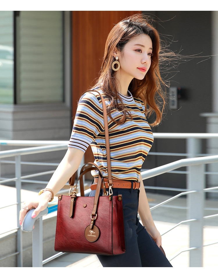 Túi Xách Nữ Đeo Vai Cao Cấp Phong Cách Hiện Đại Âu Mỹ TVNN474