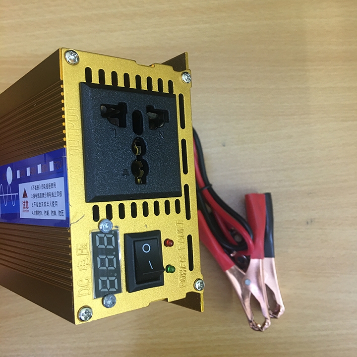 Bộ kích điện Inverter 1600W sin chuẩn đổi điện 12V lên 220V