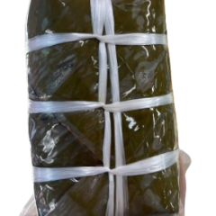Giò Lụa Lá Chuối Siêu Ngon 500g - バナナリーフ巻き-ゾー.ルアー