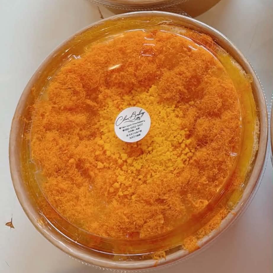 Bánh Bông Lan Trứng Muối - Hộp Tròn