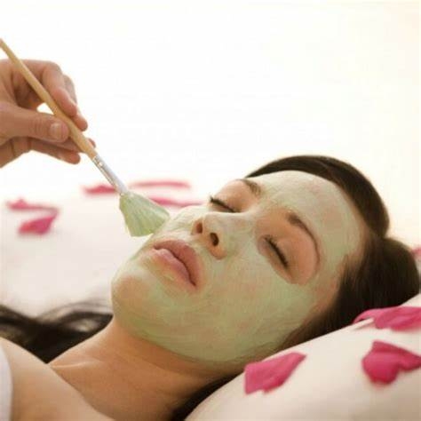 Mặt Nạ DOLLANIA Bùn Xanh 150ml Masque Purifiant À L'Argile