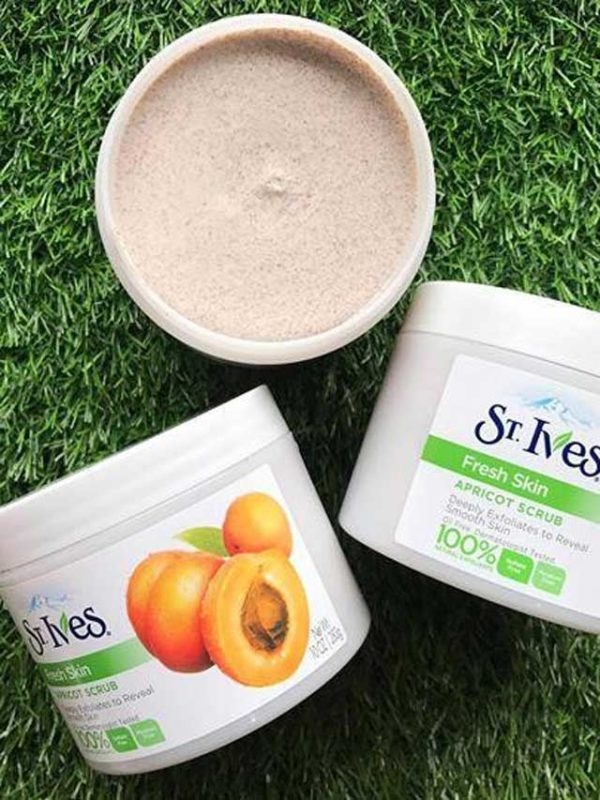 Tẩy Tế Bào Chết Toàn Thân St.Ives Apricot Scrub