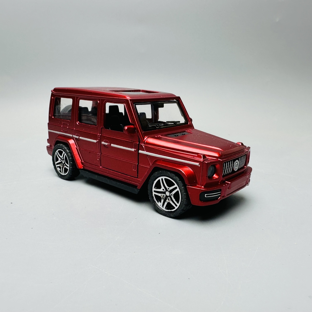 Mô Hình xe Jeep đỏ tỉ lệ 1:32 Hợp kim có thể mở cửa - bánh sau chạy cót - Dài 11.5cm - rộng 5cm - cao 5cm nặng : 200gram - FULL BOX : box màu SKU : oto208 - N3-K4-T4-S2