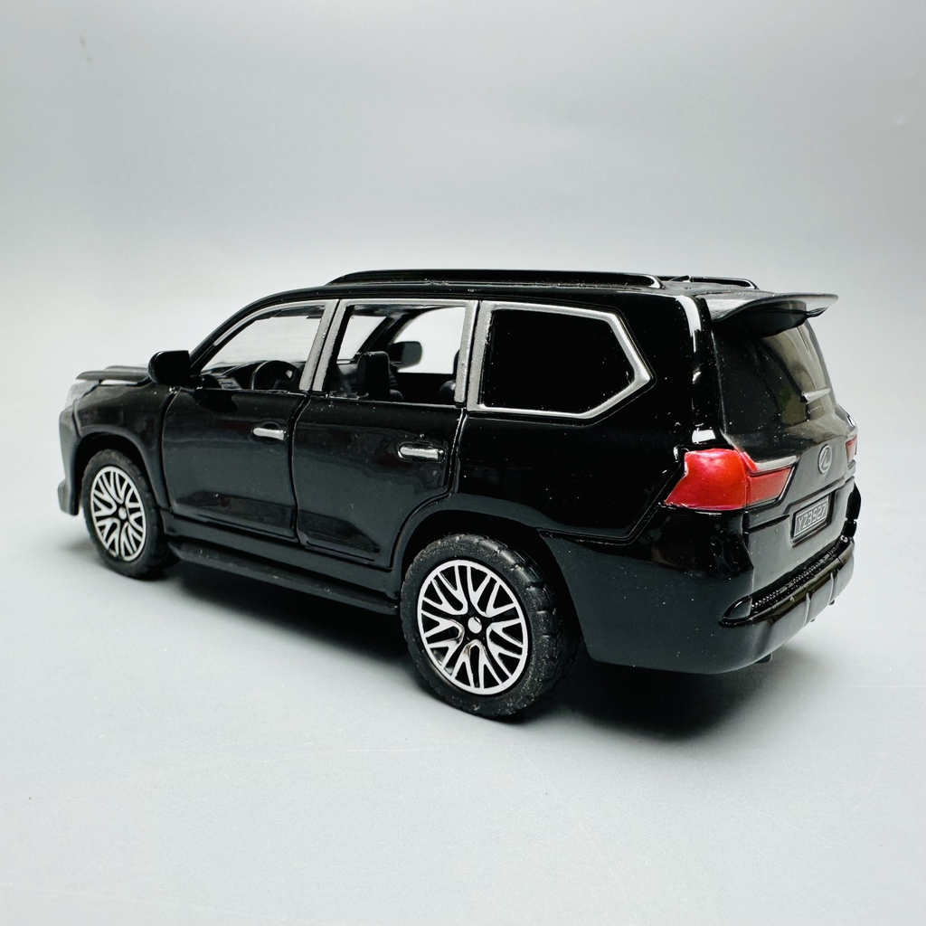 Mô Hình xe lexus đen tỉ lệ 1:36 Hợp kim có thể mở cửa - bánh sau chạy cót - Dài 12cm - rộng 5.5cm - cao 4.5cm nặng : 200gram - FULL BOX : box màu SKU : oto177