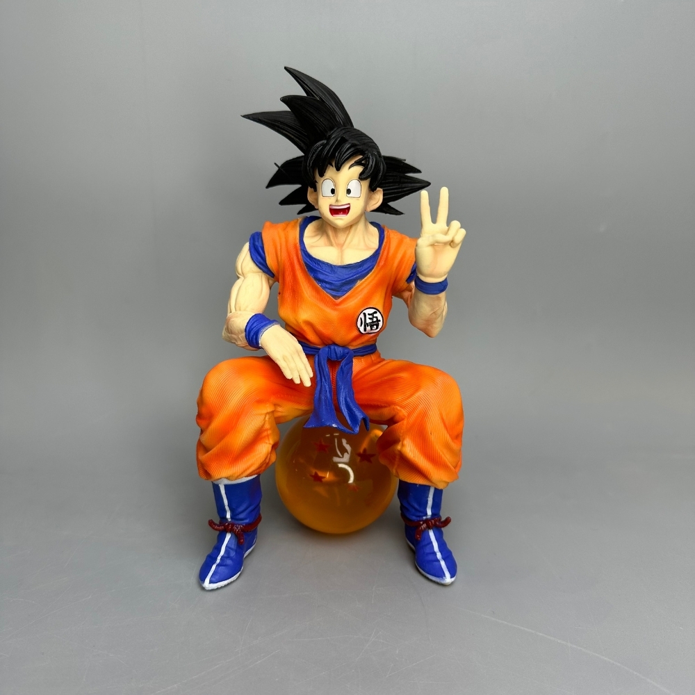 Mô Hình Songoku ngồi lên ngọc rồng - Cao 20cm - Nặng 500gram - Có Hộp màu - Figure anime Dragon ball