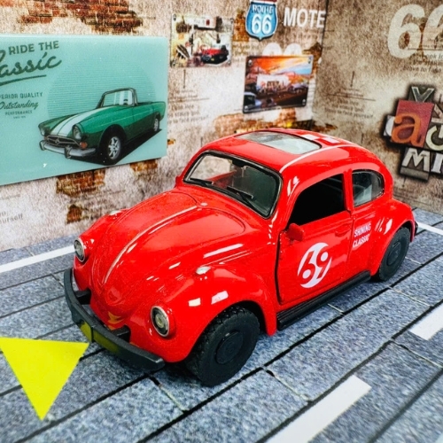 Mô Hình Oto volkswagen màu đỏ  . tỉ lệ 1:43 - Chạy Cót - Dài 10.8cm - rộng 4.5cm - cao 3cm - nặng : 200gram - FULL BOX . SKU : oto506b - 4362A - K53-T4-S9