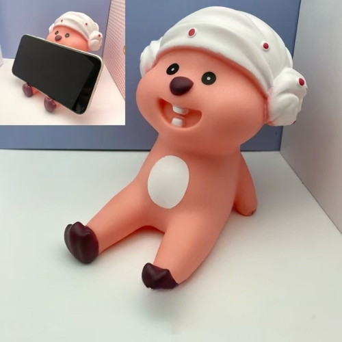 Mô Hình Gấu Dâu Ngồi đội khăn tắm -  Cao 12cm -  nặng : 100gram - SKU : sh800e