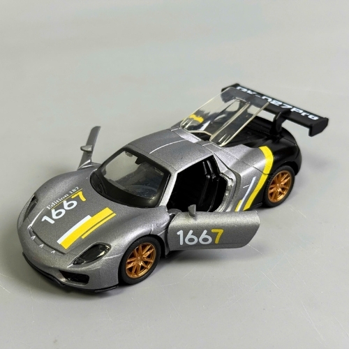 Mô Hình Xe 918 spyder porsche xám đen vạch vàng ,  tỉ lệ 1:36 Hợp kim có thể mở cửa - bánh sau chạy cót - Dài 12cm - rộng 5cm - cao 4cm - nặng : 300gram - FULL BOX : box màu SKU : oto501a - K67-T2-S10