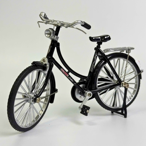 Mô Hình xe đạp cổ màu đen . tỉ lệ 1:8 - Dài 19.5cm - rộng 5cm - cao 12cm - nặng : 200gram - FULL BOX . SKU : oto541a - K53-T5-S5