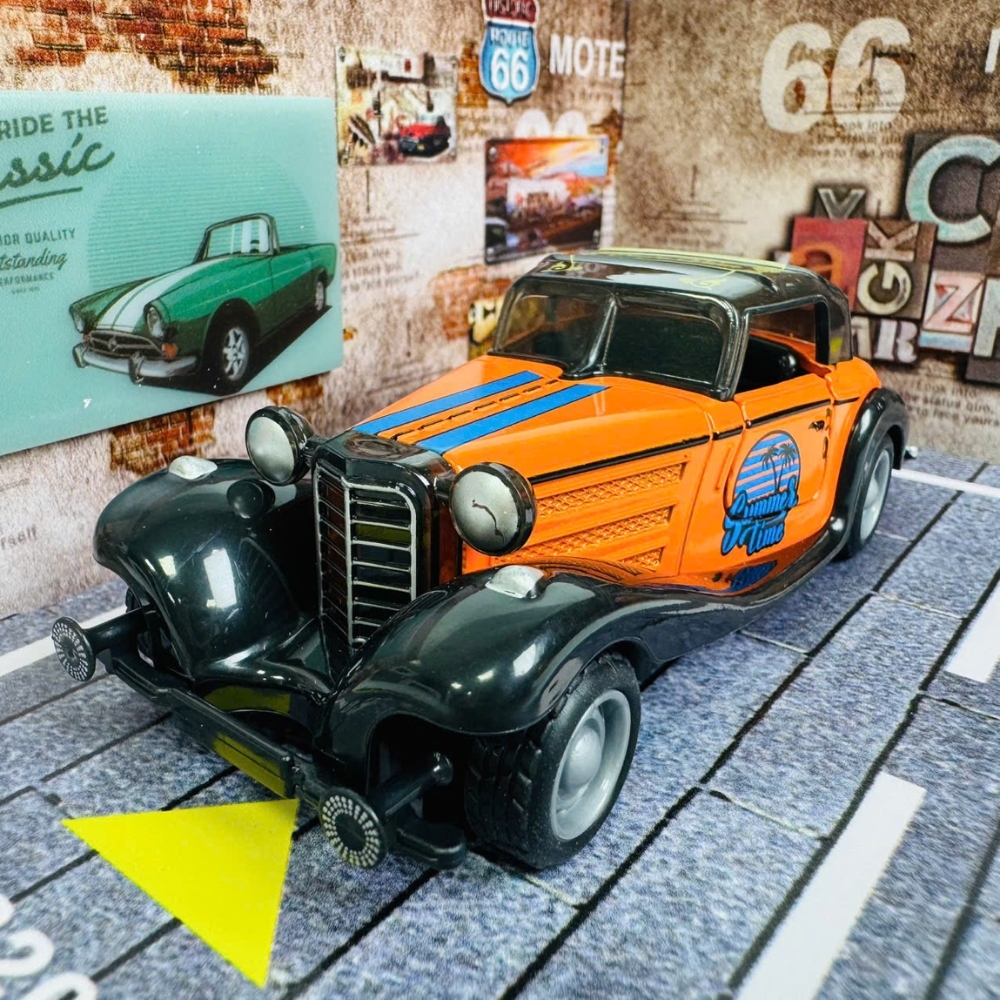 Mô Hình Xe cổ màu cam tỉ lệ 1:36 Hợp kim có thể mở cửa - bánh sau chạy cót - Dài 12.5cm - rộng 5.5cm - cao 4cm - nặng : 300gram - FULL BOX : box màu SKU : oto528b - K52-T4-S2