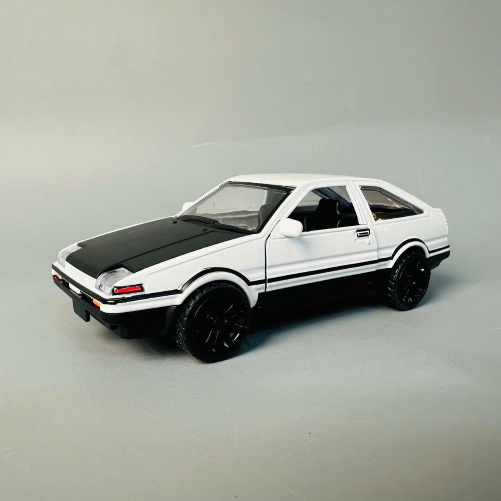 Mô Hình xe toyota AE86 tỉ lệ 1:36 Hợp kim có thể mở cửa - bánh sau chạy cót - Dài 11cm - rộng 5cm - cao 4cm - nặng : 500gram - FULL BOX : box màu SKU : oto437 - K66-T2-S7
