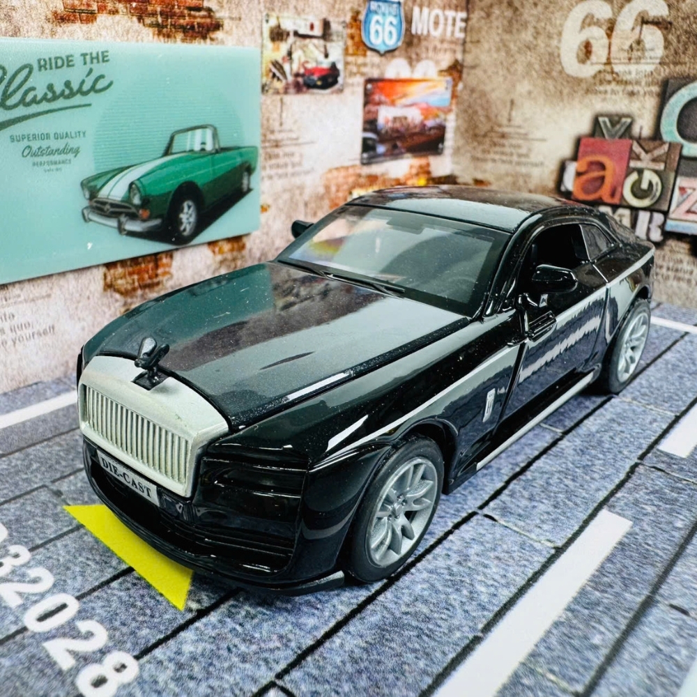 Mô Hình Xe roll royce đen tỉ lệ 1:36 Hợp kim có thể mở cửa - bánh sau chạy cót - Dài 12.5cm - rộng 5.5cm - cao 4cm - nặng : 300gram - FULL BOX : box màu SKU : oto529c - K52-T3-S3