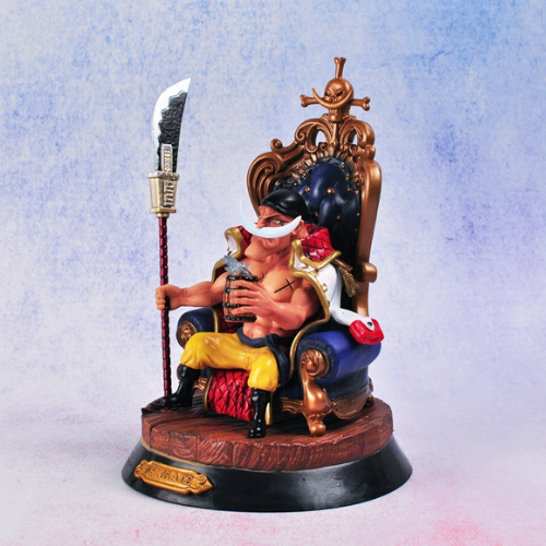 Mô hình đồ chơi - Tứ Hoàng Râu Trắng  ngồi ghế - One Piece - Có Hộp Màu - N3-T5