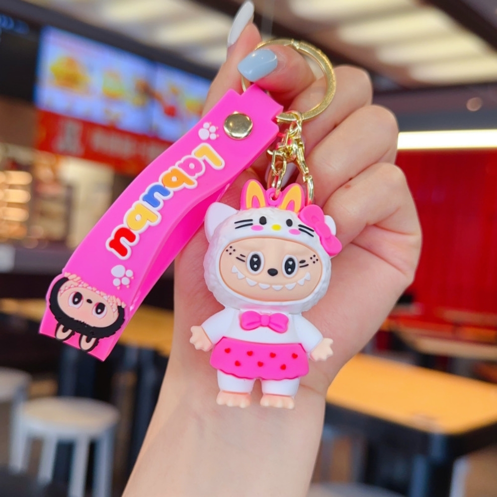 Móc Khóa labubu trắng váy hồng - Dây móc dài : 10cm - Mô Hình Cao : 6cm - Nặng : 50gram - No Box : bọc túi OPP K76-T2-S1