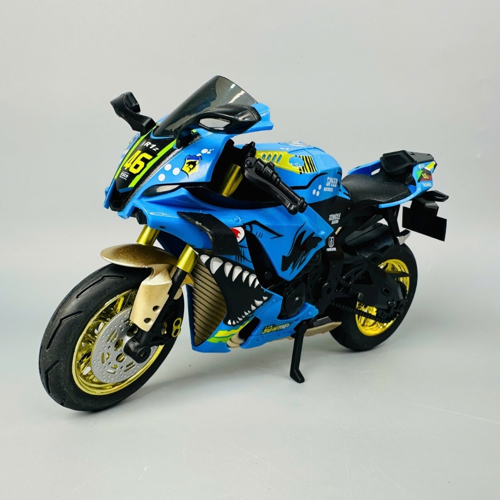 Mô Hình xe máy Yamaha cá mập xanh dương 1:10 Hợp kim - Có tiếng - đèn pha sáng - Dài 20.5cm - rộng 7.5cm - cao 12.5cm - nặng ~ 500gram - FULL BOX : box màu SKU : oto457 - K65-T5-S6