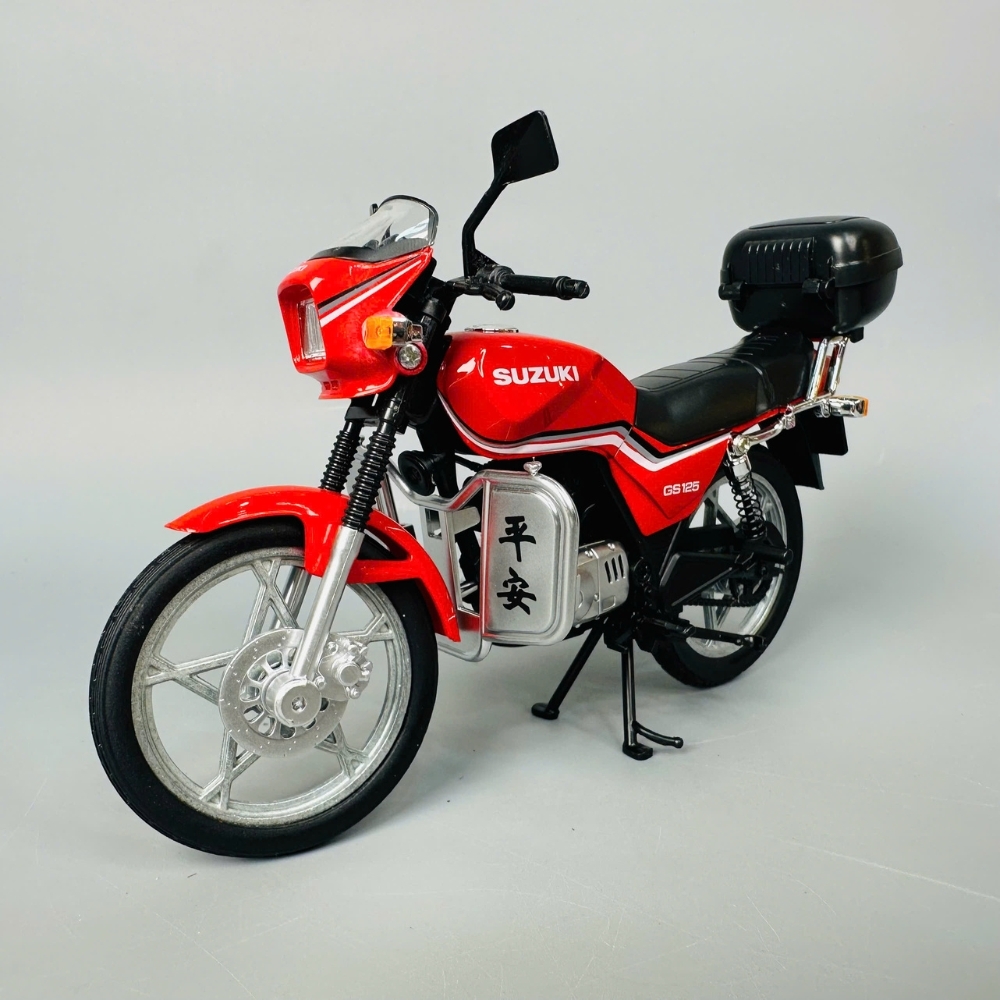 Mô Hình xe máy SUZUKI đỏ 1:12 Hợp kim - Có tiếng - đèn pha sáng - Dài 18cm - rộng 6cm - cao 10cm - nặng ~ 500gram - FULL BOX : box màu SKU : oto458 - K66-T5-S11