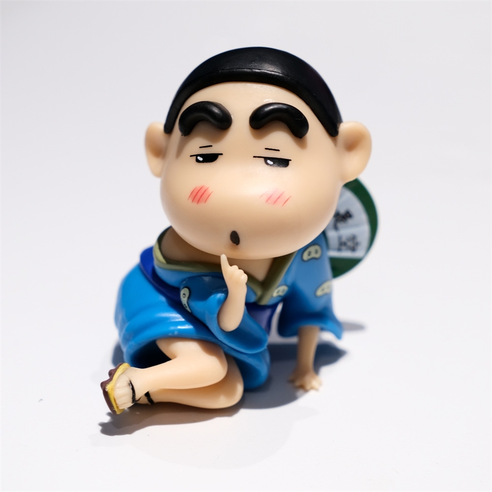Mô Hình Shin bút chì pizama ngồi - Cao 10.5cm - nặng 100gram - Figure Cậu Bé Bút Chì - No Box - K21-T3-S7