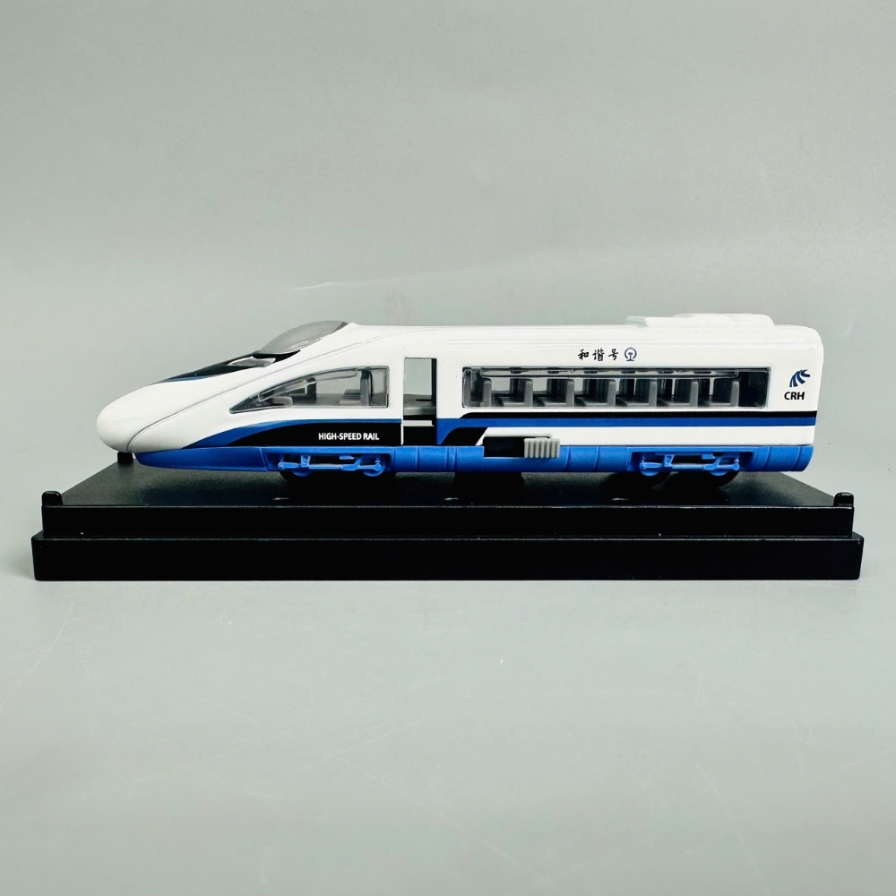 Mô Hình tàu siêu tốc trắng viền xanh 1:64 Hợp kim - Dài 12.5cm - Cao 5cm - Rộng : 4.5cm - nặng : 300gram - Hộp Nhựa Trong SKU : oto465c - ( VAT :  003-06-20 )