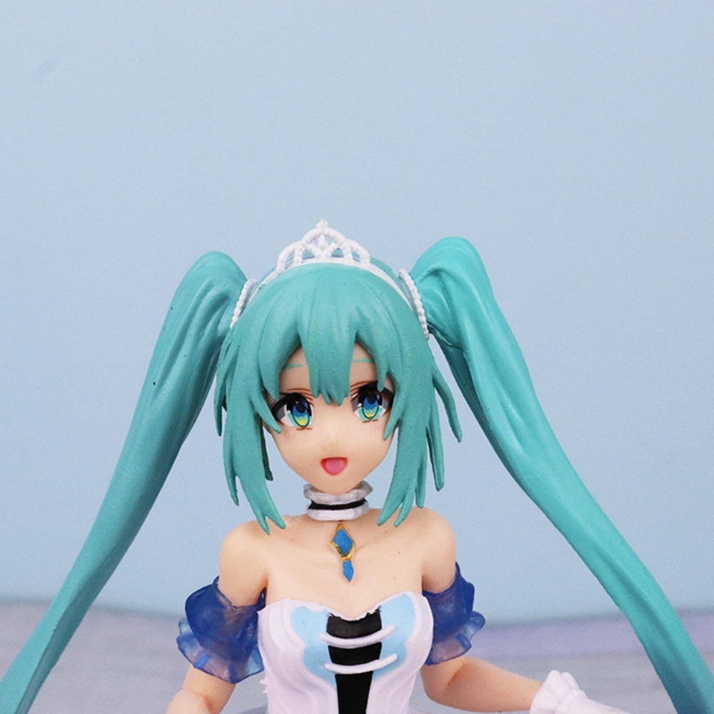 Mô Hình Hatsune Miku váy xanh cầm váy - Cao 20cm - nặng 300gram - Figure Miku - Bọc Túi - Box màu  - K21-T2-S4