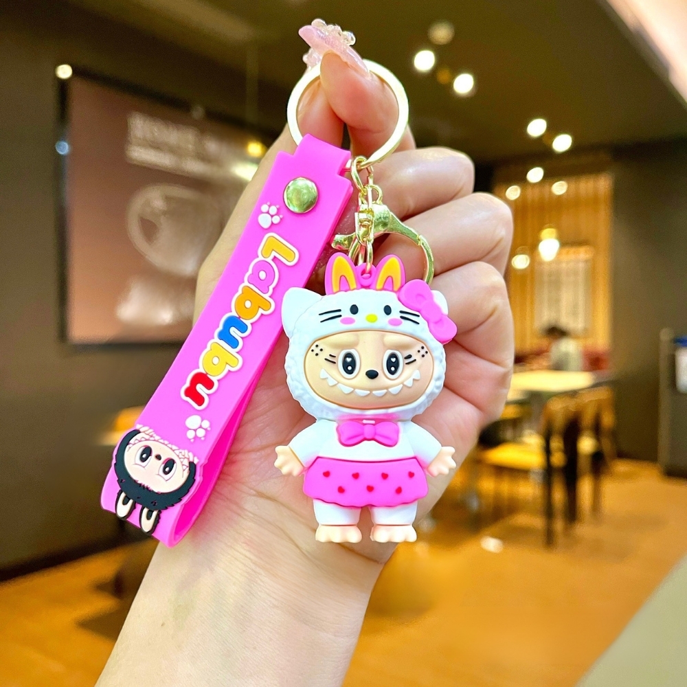 Móc Khóa labubu trắng váy hồng - Dây móc dài : 10cm - Mô Hình Cao : 6cm - Nặng : 50gram - No Box : bọc túi OPP - SKU: moc258d - (Vat: MK001) - K76-T2-S1