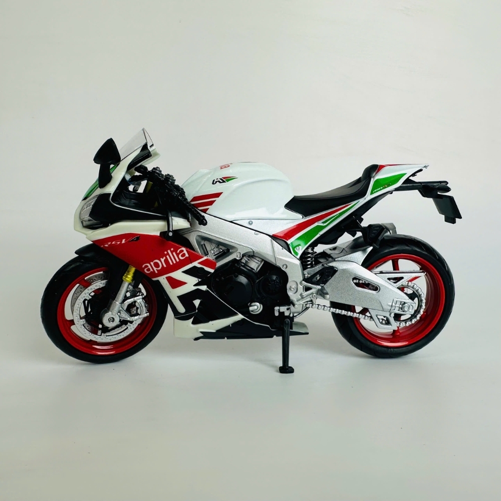 Mô Hình xe motor aprilia rsv4 tỉ lệ 1:12 Hợp kim có thể mở cửa - bánh sau chạy cót - Dài 17cm - cao 10cm - nặng 500gram - Figure Oto - FULL BOX : box màu - SKU : oto409 N3-K12-T4-S2