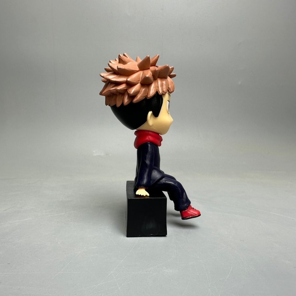 Mô Hình Itadori Yuji dáng ngồi - Cao 11cm - nặng 100gram - Box màu : bọc túi OPP - Figure anime Jujutsu Kaisen