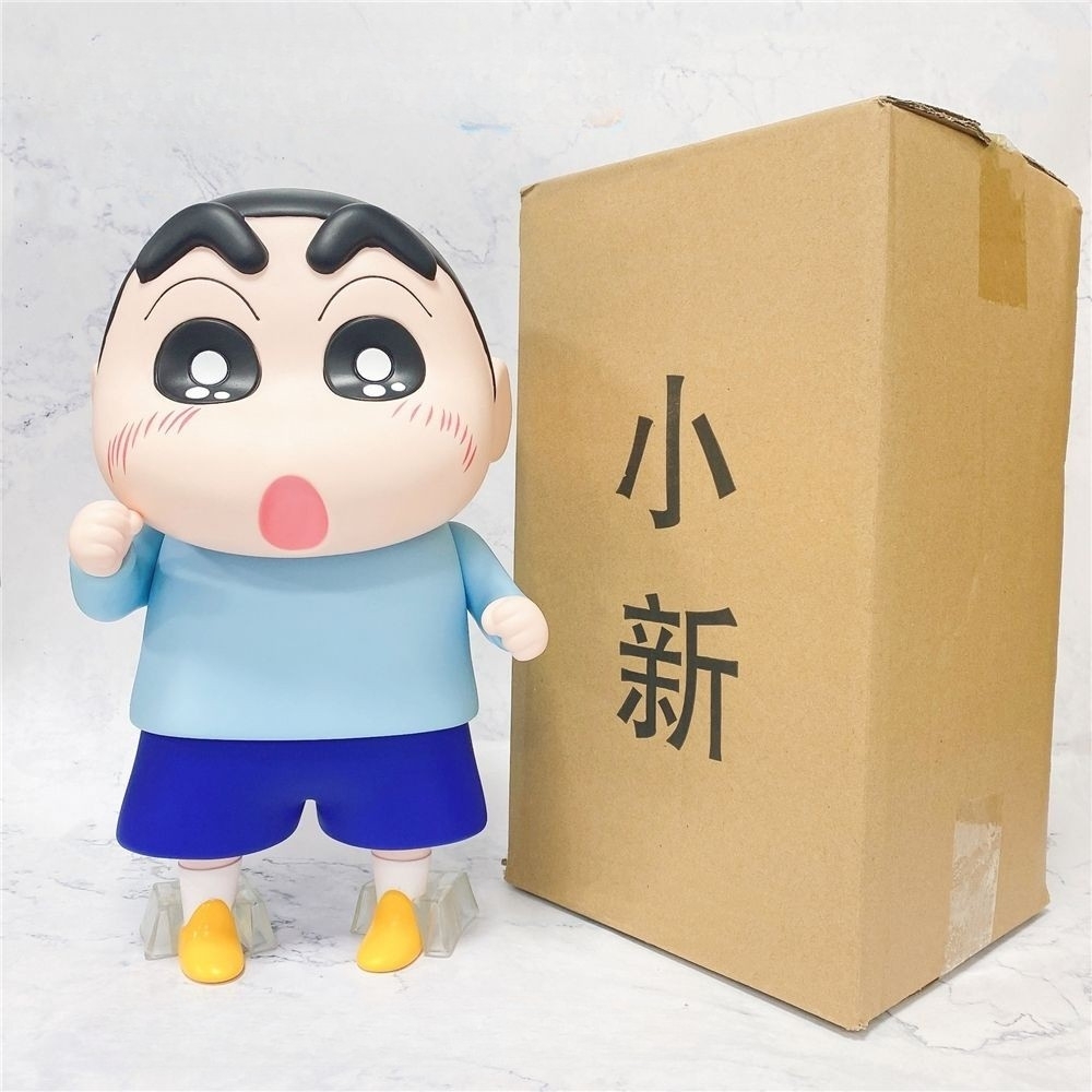 Mô Hình Shin bút chì áo xanh bản to - Phụ Kiện : Đế - Cao 40cm - nặng 1500gram - Figure Cậu Bé Bút Chì - bọc túi OPP - Hộp Carton K13 -T4 - S1