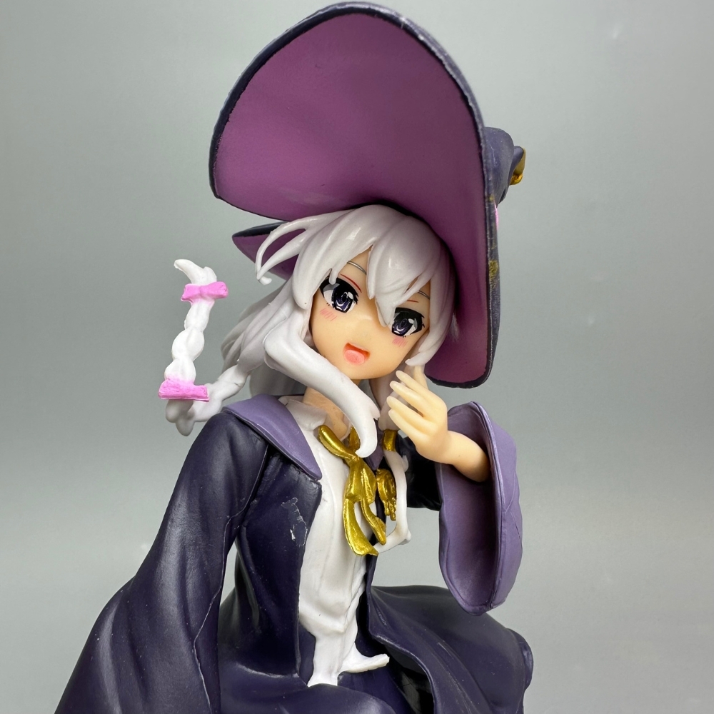 Mô Hình Elaina Cosplay phù thuỷ - Cao 20cm - nặng 280gram - Figure Elaina - Có Hộp màu