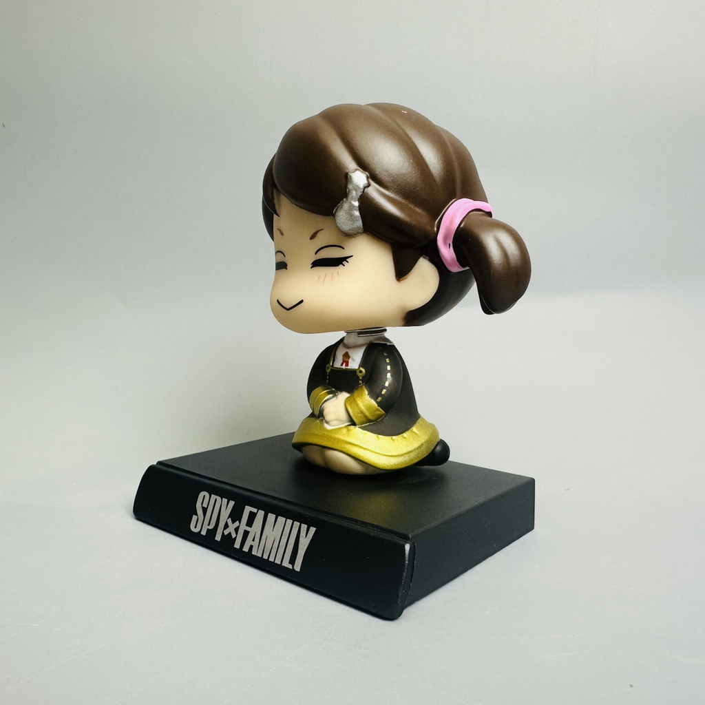 Mô Hình spy family Becky Blackbell lắc đầu - cao 13cm - ngang 9cm - dọc 7cm - nặng 200gram + Có BOX - N3-K23-T3-S1