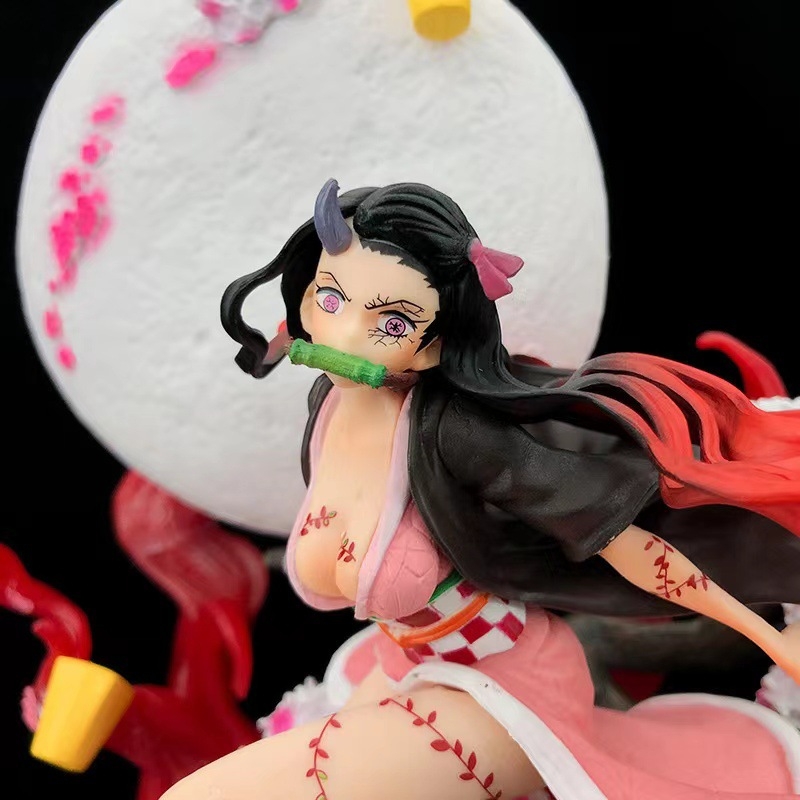 Mô hình đồ chơi - Nezuko ánh trăng - Hiệu ứng base đẹp -  Kimetsu No Yaiba - Có Hộp Màu - N1-K37-T4-S11