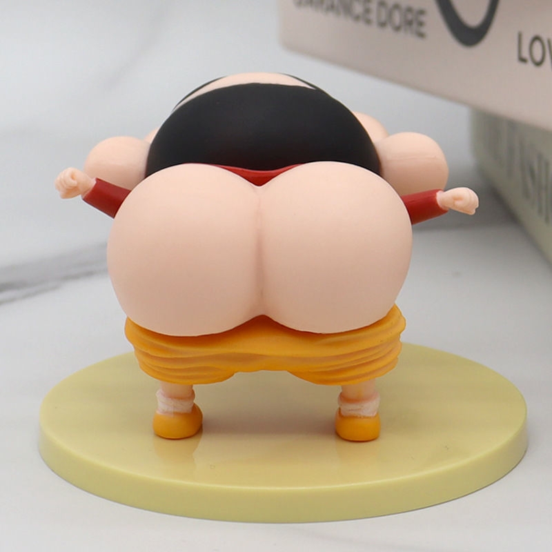 mô hình shin bút chì lắc mông - cao : 6cm dài 8cm - figure shin - hộp màu - N1-T2
