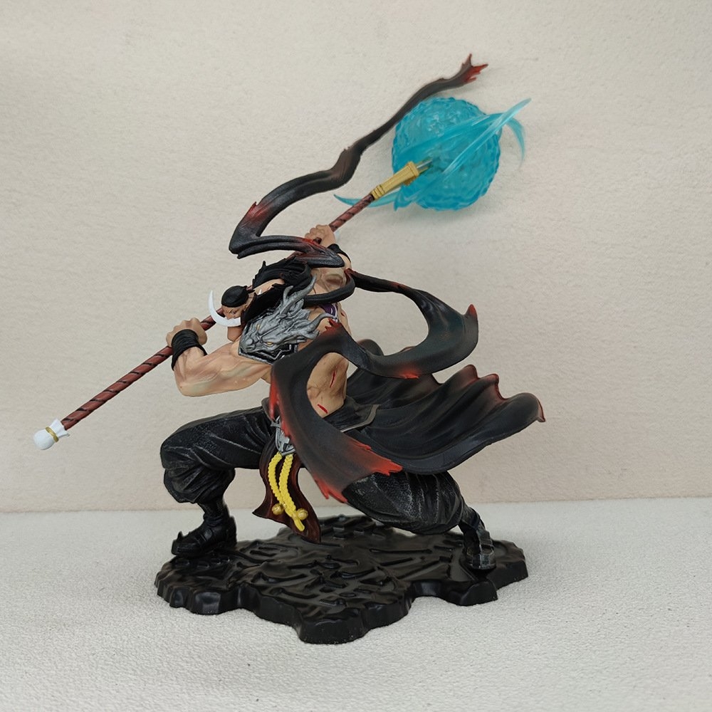 Mô Hình OnePiece Râu Trắng trạng thái chiến đấu siêu ngầu có led - cao 30 cm - Figure OnePiece - no box - N4-K2-BL4