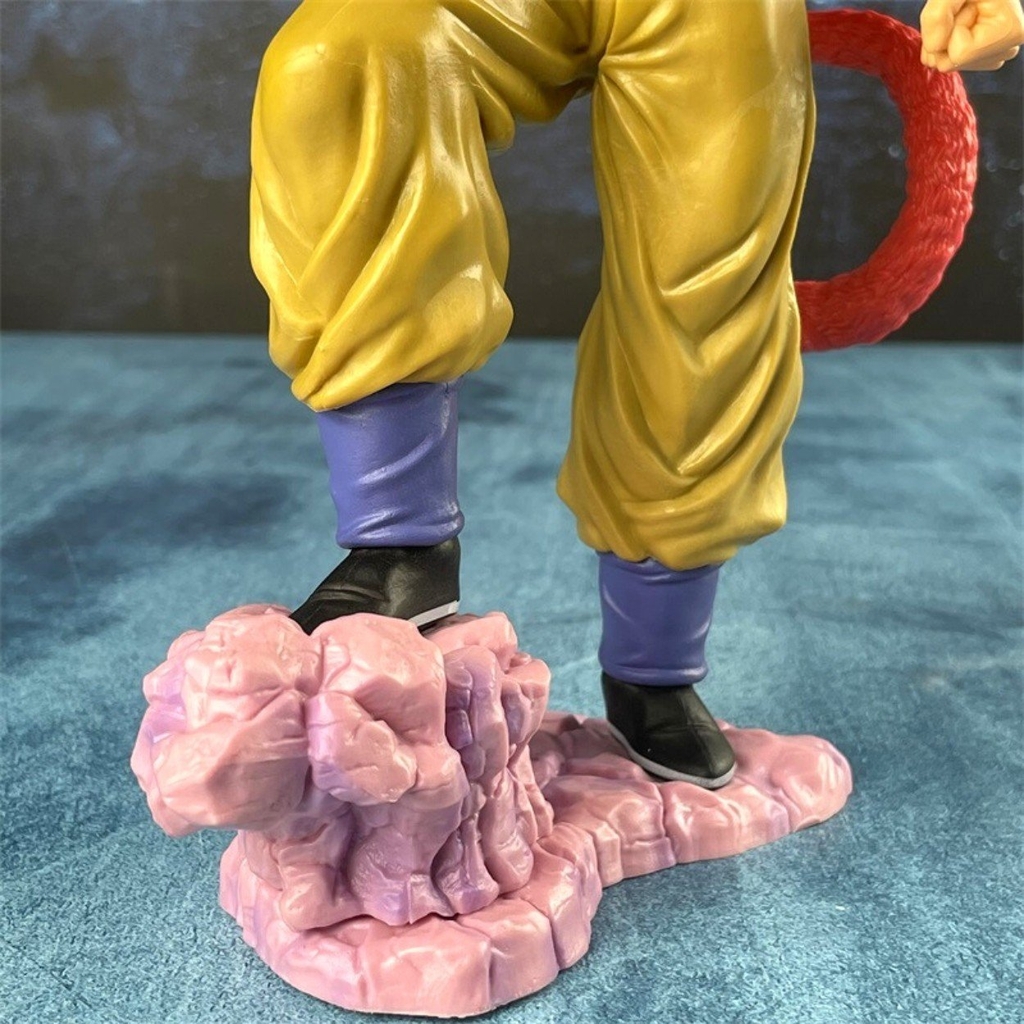 Mô hình DragonBall SonGoku SSJ4 đứng trên đá  Cao 25cm - Nặng 700 Gram - Dragon Ball - Có Hộp màu - N1-K21-T2-S1