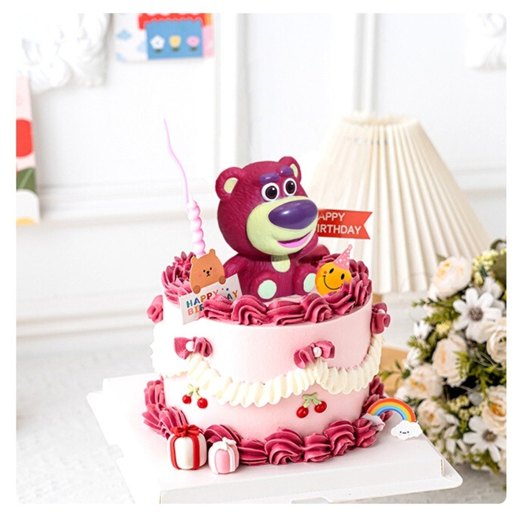 Mô Hình Toy Story Gấu Dâu Lotso dáng ngối siêu dễ thương Cao 8,5cm - nặng 100gram + NO BOX - N3-K30-T1-S1