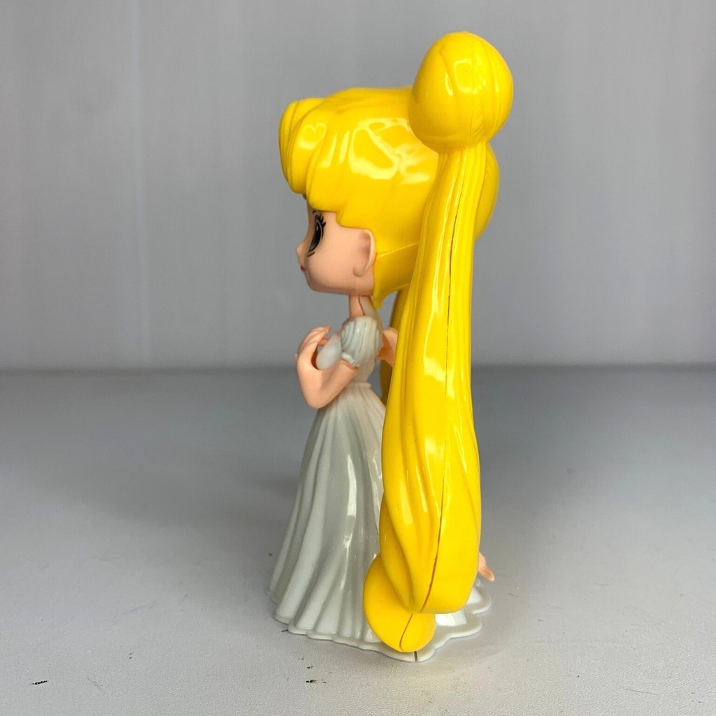 Mô Hình Thuỷ thủ mặt trăng siêu đáng yêu - Cao 13cm - nặng 100gram - Figure Thuỷ Thủ Mặt Trăng - K19 -T2 -S3