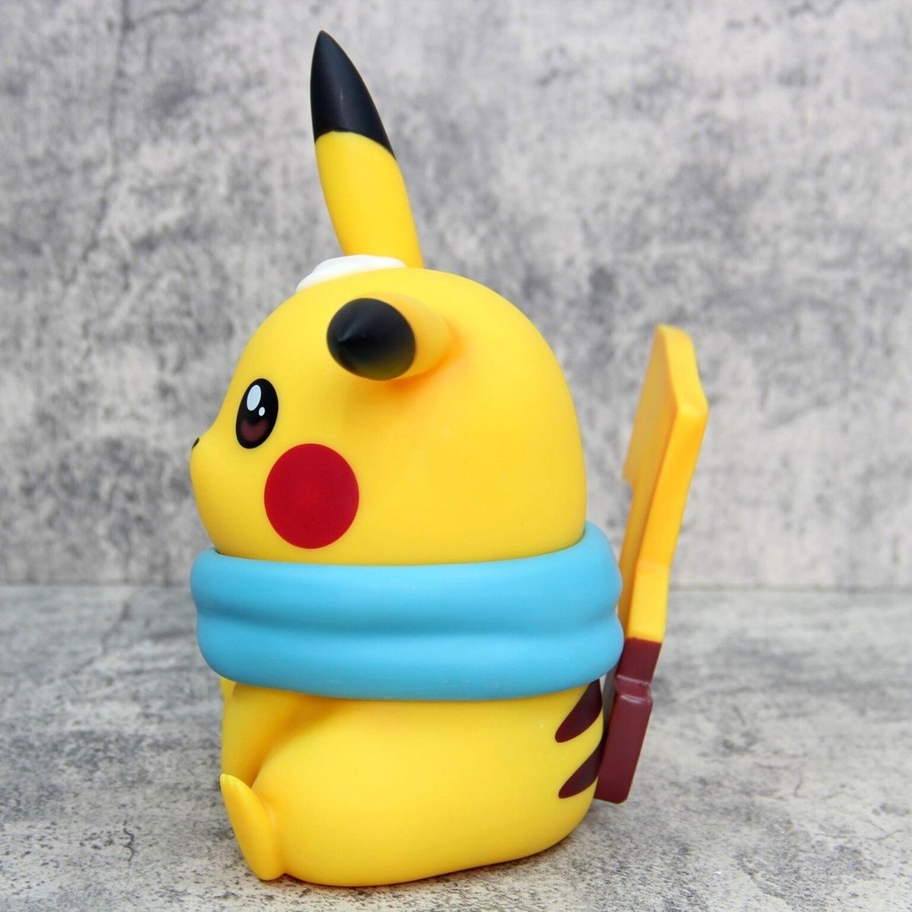 Hàng Loại 1 - Mô Hình đồ chơi -  Pikachu quấn khăn siêu cute  - cao 23cm nặng 450g - Pokemon - Bộ Pokemon - Có Vỏ Hộp màu