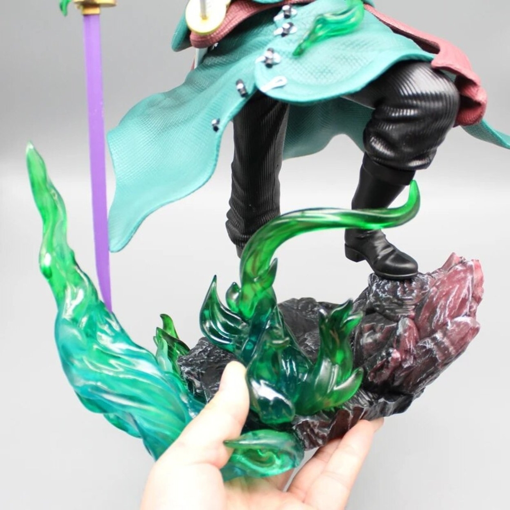 Mô Hình OnePieceZoro Tam kiếm - Cao 32cm - Rộng 21cm - nặng 1kg8 - Phụ Kiện : 3 kiếm + 3 đầu , Figure OnePiece -  có hộp màu - N1-K49-T5-S2